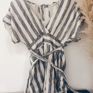 American Eagle romper